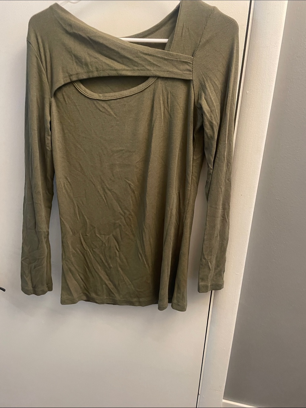Olive Cutout Long Sleeve Tee